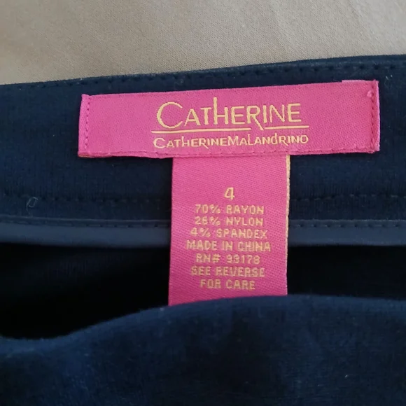 Catherine Malandrino Navy Pencil Skirt with Gold Zip - Picture 4 of 4